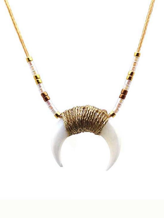 collier ras de cou corne collier ras de cou corne