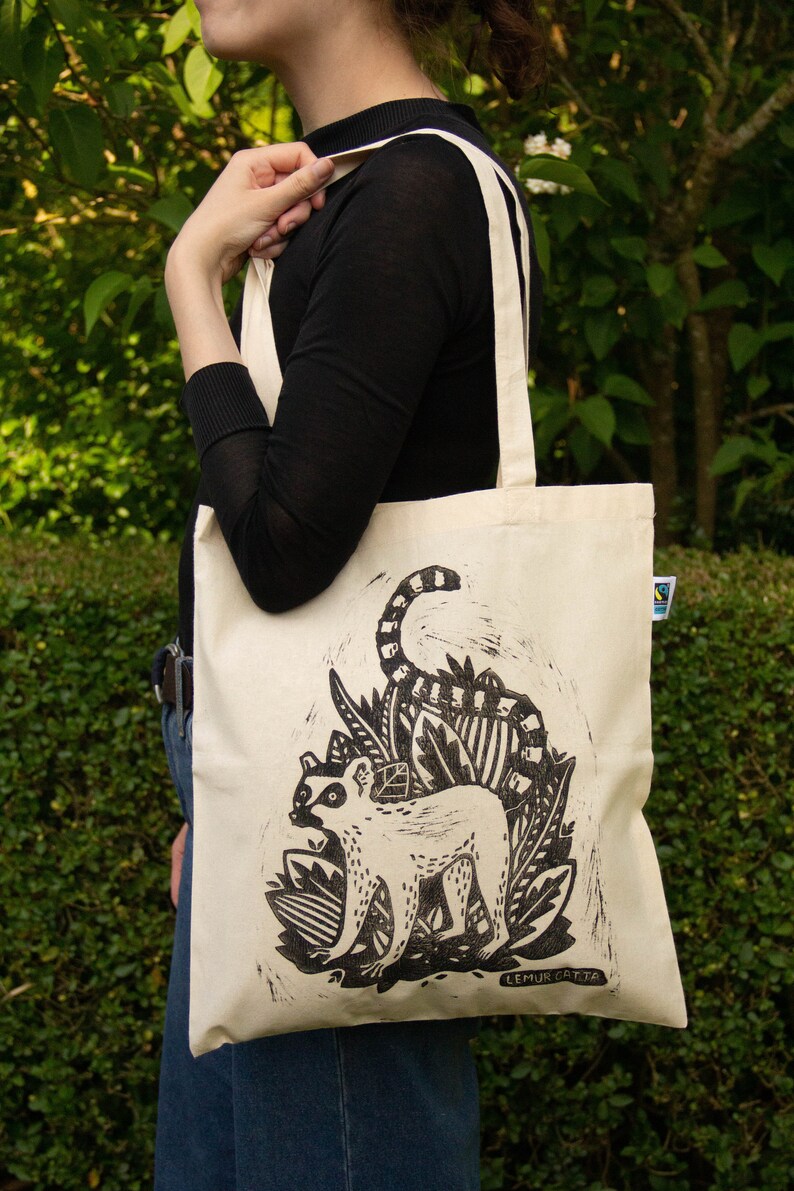Hand Printed Tote Bag, With a Ring-tailed Lemur Illustration. - Etsy