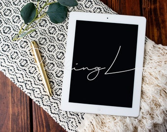 Styled Ipad Stock Photo - Design - Minimal -  Insert Design - Blogger - Modern - Mock Up - Photography - Instagram - Social Media - Gold