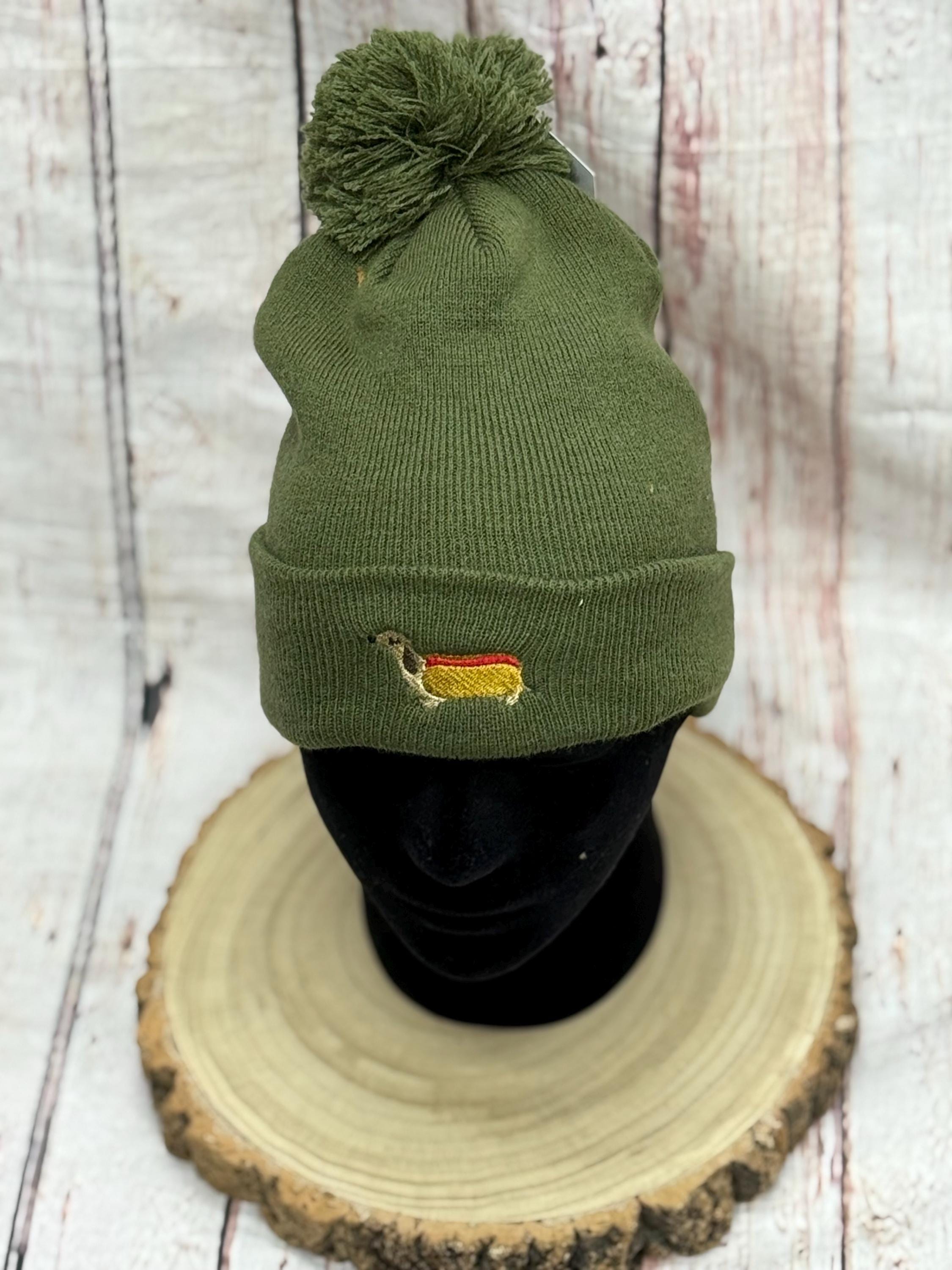 Warm Embroidered Dachshund Beanie: Perfect Dog Lover Gift  display picture 3