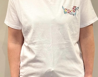 Embroidered Dachshund T-shirt: Personalized Dog Lover Gift