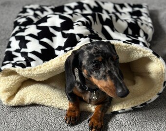 Houndstooth Dog Snuggle Sack: Fleece Pet Bed Warmer