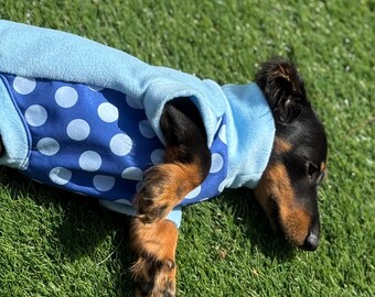 Waterproof Dachshund Fleece Jumper: Blue Polka Dot Tummy Protector