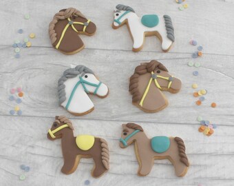 Horse themed birthday gift, horse cookie party favours