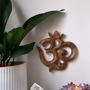 Om Sign Natural Wood Handmade for yoga space, meditation altar - spiritual gift | yoga lover gift | christmas gift | yoga gift | xmas yoga