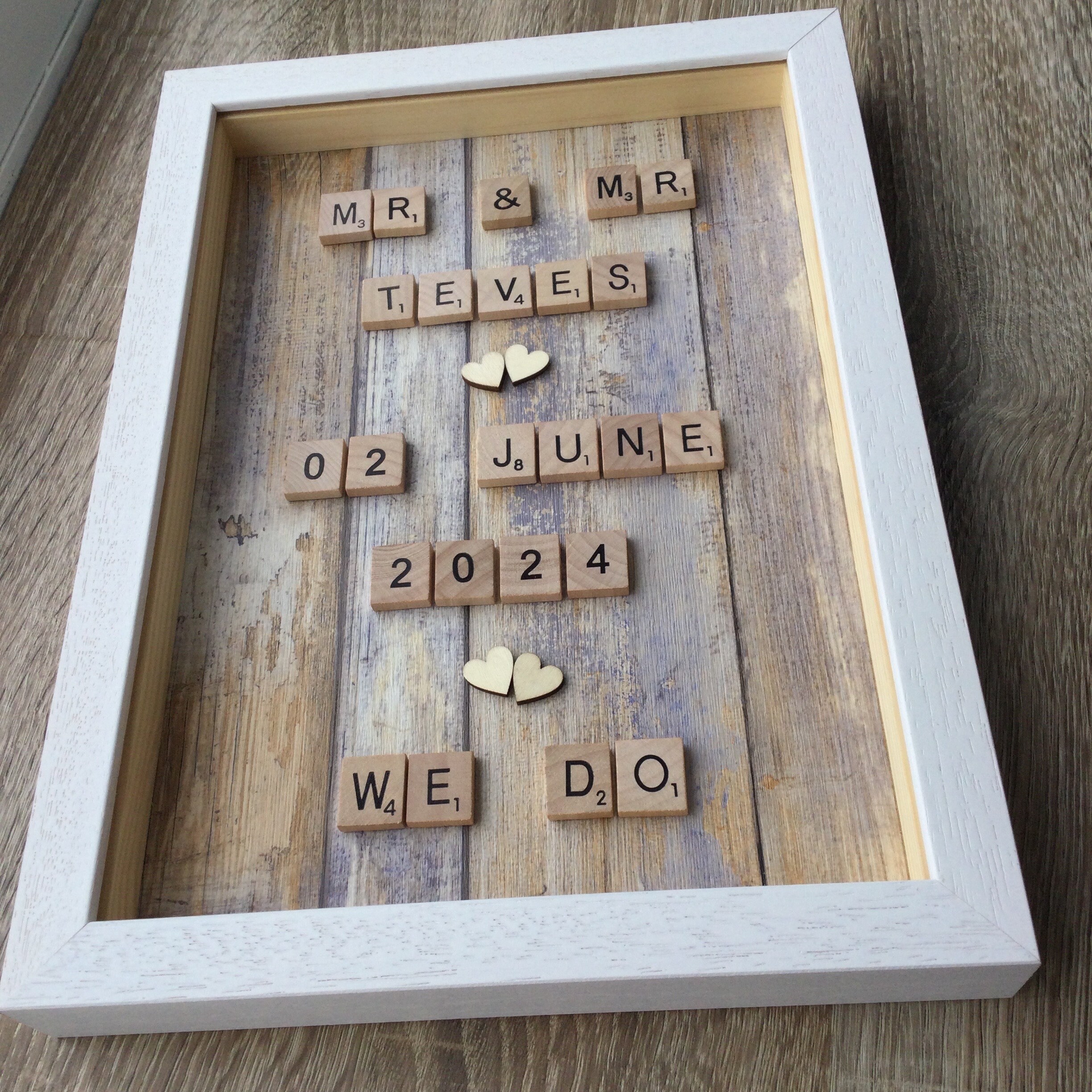 Cadre de mariage personnalisé Scrabble pour les mariés, pour plaque de  bienvenue pour table de mariage, par Little Jenny Wren - Etsy France
