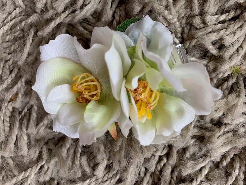 Double Dog Rose Rose hair Clip handmade in silk