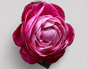 Small pink ranunculus hair clip