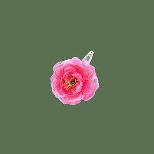 Bubble gum pink silk ranunculus hair accessory image 5