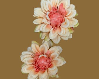 Peach/pale yellow and baby pink small dahlia
