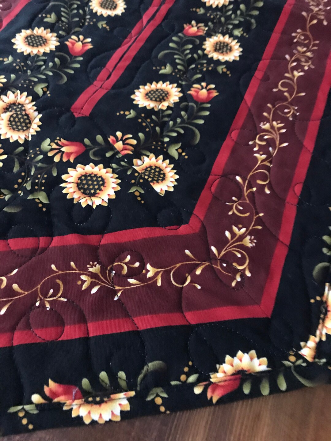 Sunflower Table Runner - Etsy