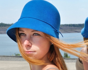 Cloche ladies hat women / felt hat elegant, radiant, classic turquoise, winter millinery handmade romantic 20s handcrafted charleston