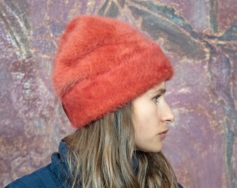 Noble, stylish designer beanie made of warming angora. Purist ladies winter beanie in the classic elegant color nuance "hummer", Lil