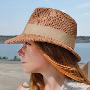 Womens Hat, Cap,  exclusive, stylish, elegant, Westerhat, Design mode, Summer Hat, Straw Hat, Handmade, Handcrafted, Millinery, Trilby, Yva