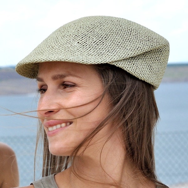 Light summer cap for her/him with sophisticated folding in puristic style, handmade from air-permeable paper yarn, colour "reed". Lou