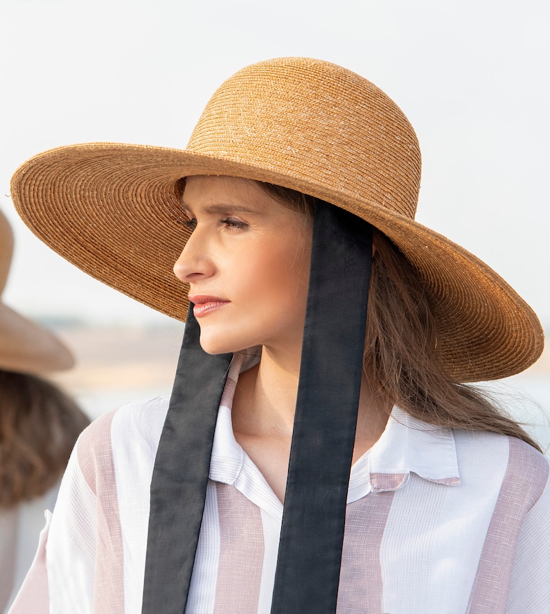 Women's Straw Hat With Wide Brim and Detachable Straps. Elegant ...