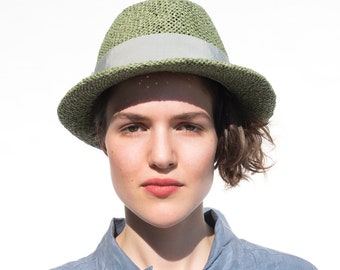 Stylish summer fedora, lightweight straw hat with curved brim made of braided paper yarn. Handmade unique design in timeless shape. Chino
