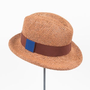 Fedora Women's /Men's, summer straw hat sun hat, millinery, stylish, elegant, designer mode,wide brim, handcrafted, fashion, outfit, Palermo image 3