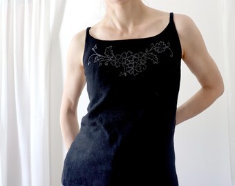 True Y2K vintage black sequin embroidery knit camisole