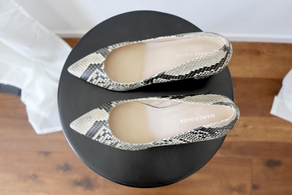 EUC Marc Fisher snake print block heels pointed t… - image 5