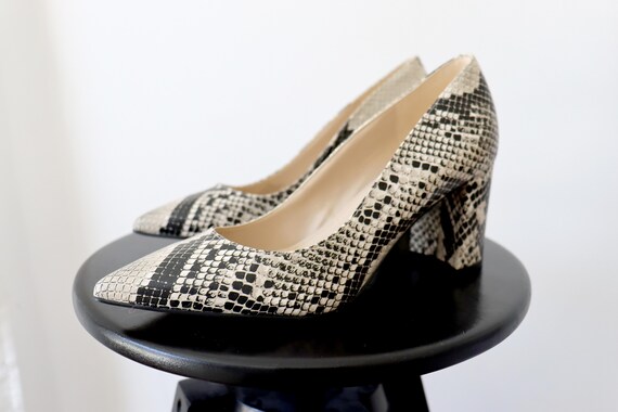 EUC Marc Fisher snake print block heels pointed t… - image 3