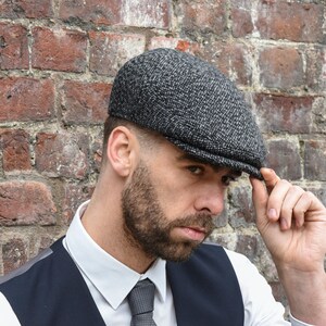 Italian mens caps clearance