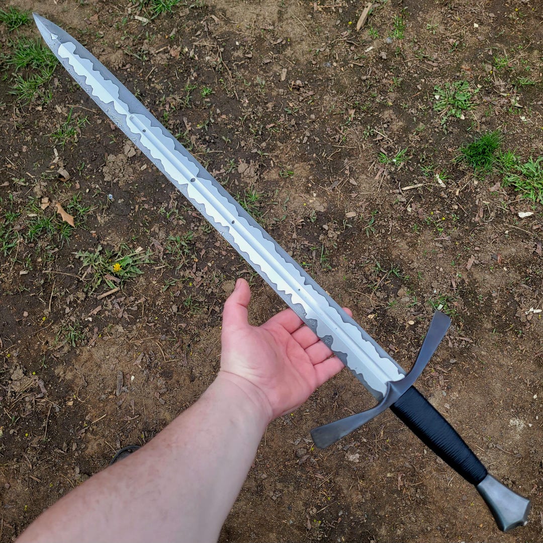 Handmade Short Sword Forged in Damascus Core Stainless San Mai - No ...