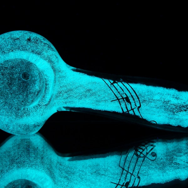 Glow in the Dark Glowprint "Music Notes" * Glass Pipe * BoroGlow Glass * Tobacco Pipe * Cool Pipe * Cheap Pipe * Trippy Pipe * Sexy Pipe