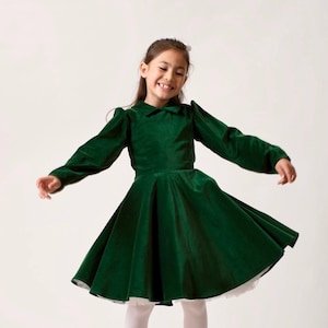 Vintage Inspired Girl Dress Green Velvet Dress image 1