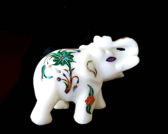 White marble elephant with malachite inlay flowers, India elephant sculpture, pietra dura, Taj Mahal, elephant figurine, elephant lover gift