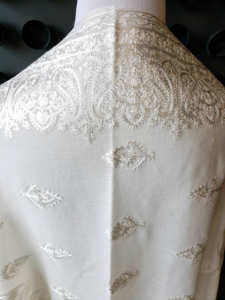 formal shawl for wedding guest