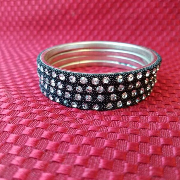 Schwarz, indische Armreifen, indischen Schmuck, Armreifen, Armbänder, Strass-Armreifen-Geschenke für sie, Valentinstag Geschenk, Größe 2,6-Lehrer-Geschenk