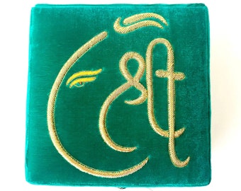 Scatola di presentazione di velluto verde Lord Ganesha, scatola di ricordo indù, scatola di imballaggio regalo di frutta secca dell'India, confezione regalo Diwali, regalo di nozze indiano