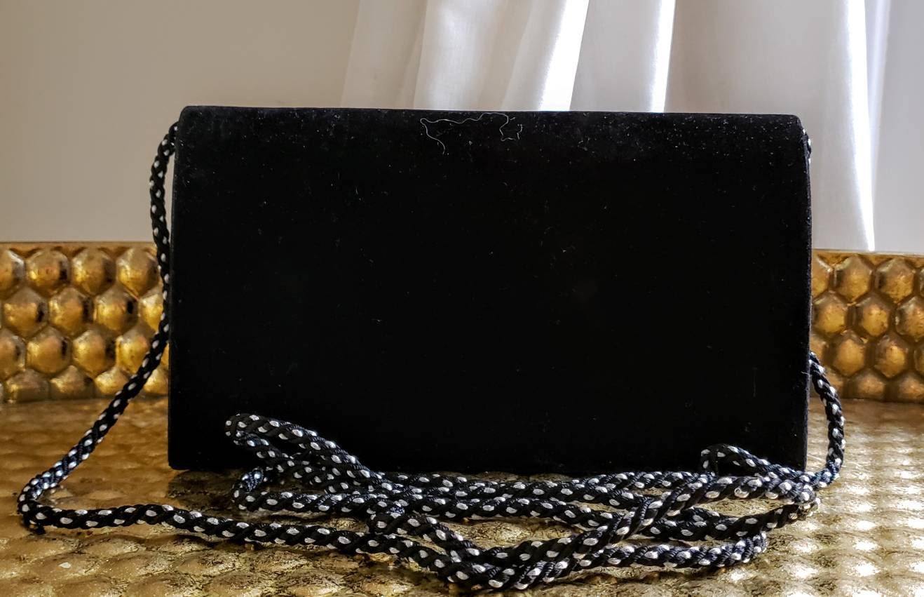 black small satchel bag