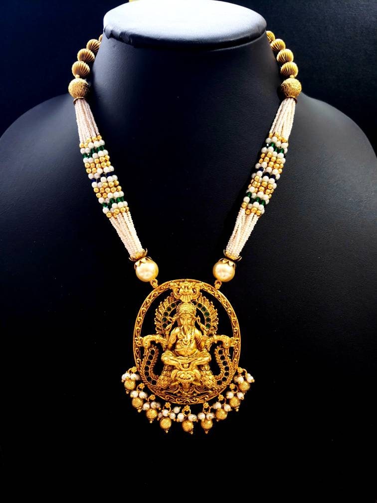 Lord Ganesha pendant necklace set, temple jewelry India, Hindu jewelry