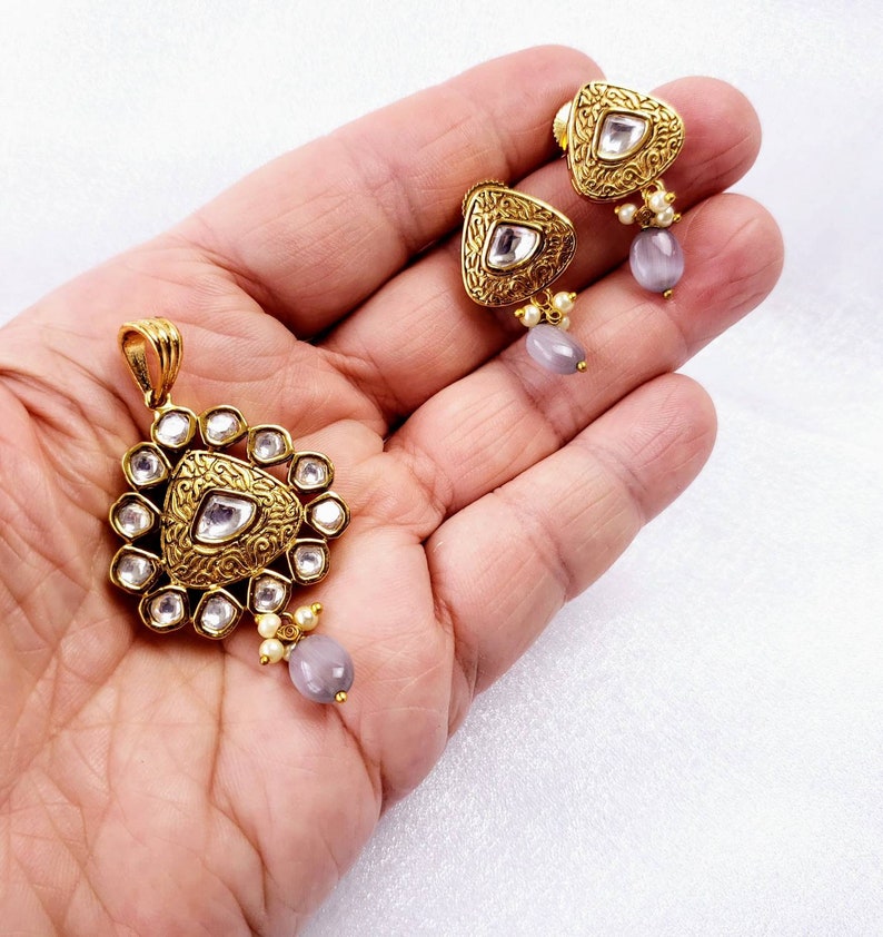 polki jewelry Indian jewelry Small goldtone kundan pendant set teardrop pendant and earrings with faux amethyst Indian pendant set