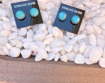 Round Kingman Turquoise Stud Earrings