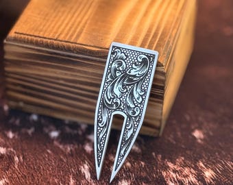 Engraved Golf Divot Tool