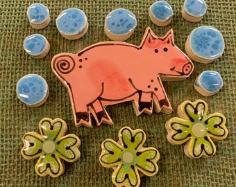 Piggy in the Clover Tiles for Mosaic- 3” (facing RIGHT)