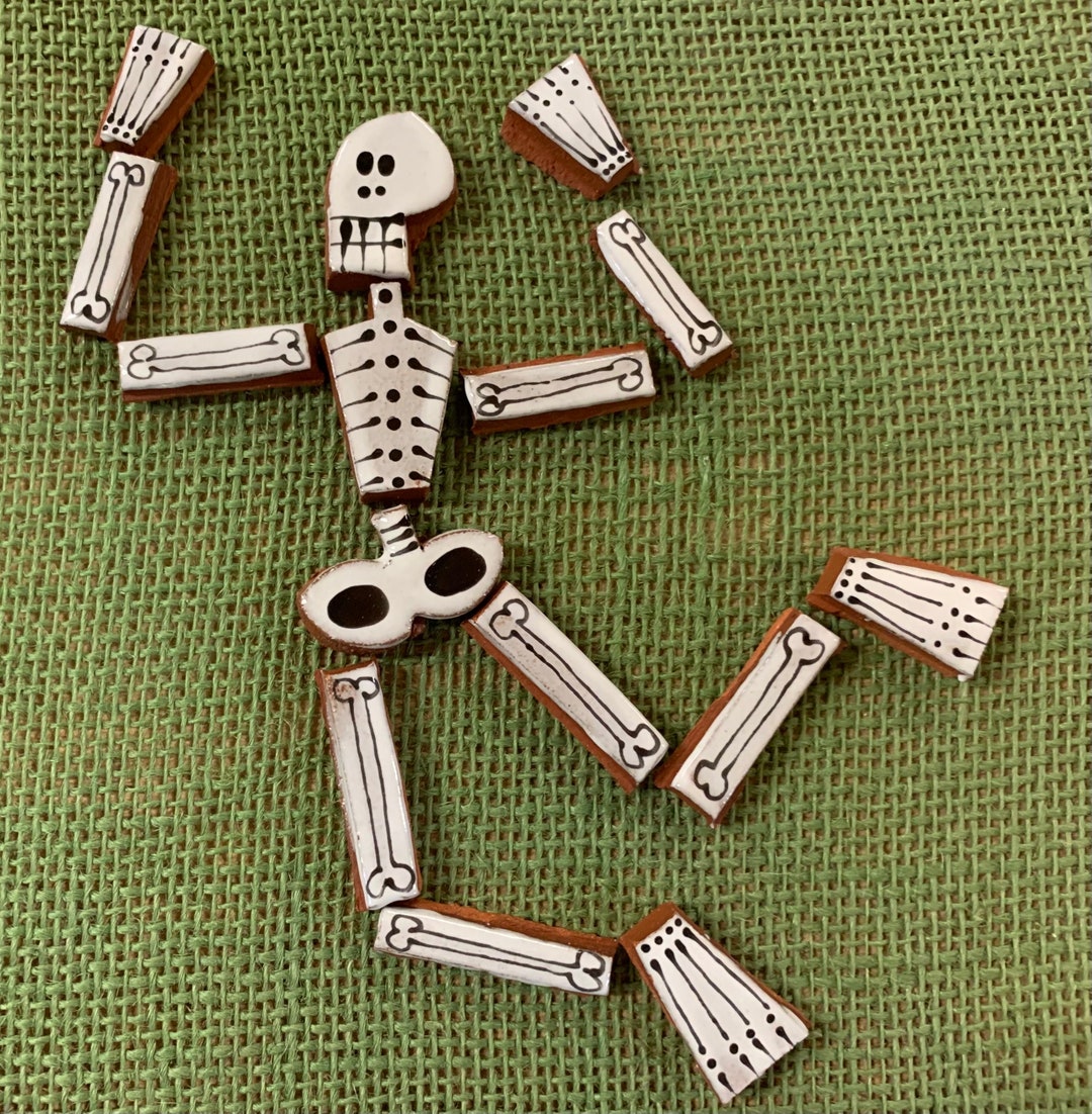 Bag of Bones Handmade Ceramic Mosaic Tile Grab Bag (skull Facing Left ...