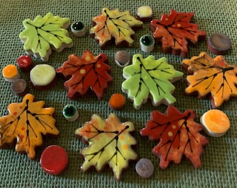 Paquete de azulejos variados de hojas de otoño de colores, 5"x5"