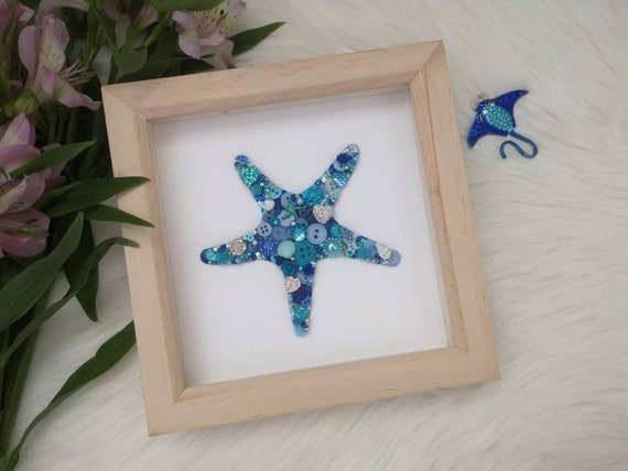 Mixed bag of sea theme wooden buttons embellishments.Fish Starfish Jellyfish