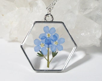 Forget me not Necklace, Pressed Flower Necklace, Silver Hexagon Forget me not jewelry, Resin Necklace, Terrarium Jewelry, Real flower