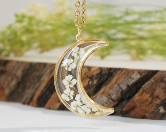 Moon Flower Necklace, Crescent Moon Necklace, Queen Anne's Lace, Resin Jewelry, Resin Necklace, Flower Necklace, Gift for her