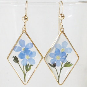 Forget me not Earrings, Resin Earrings, Pressed Flowers Earrings, Dangle Drop Earrings, GOLD Filled, Resin jewelry, Natural Jewelry