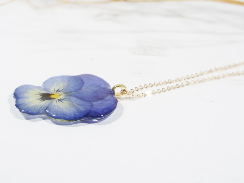 Violet Pansy Pressed Flower Necklace Resin Flower Necklace Etsy
