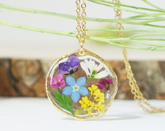 Multi Color Pressed Flowers Necklace, Forget Me Not Jewelry, Mother's Day Gift, Flower Necklaces for Women, Handmade Jewelry, Resin Necklace