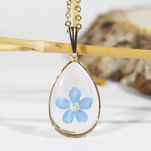 forget-me-not-necklace-forget-me-not-jewelry-pressed-flower-gold