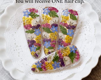 Real Flower Hair clip, Spring Flower Hair Barrette, Minimalist Hair Barrette, Pressed Flower Hair Accessory, Gift for her, Hair Accessory