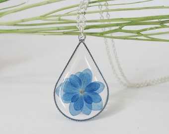 Hydrangea Necklace, Pressed Flowers Necklace, Resin Necklace, Blue Flower, Natural Jewelry Botanical Jewelry, Hydrangea resin necklace